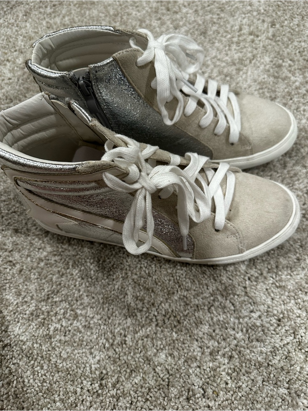 Nature Breeze Metallic Silver and Beige Platform Sneakers